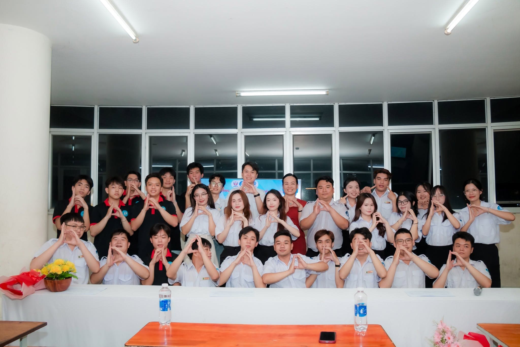 Đội tự quản SV KTX